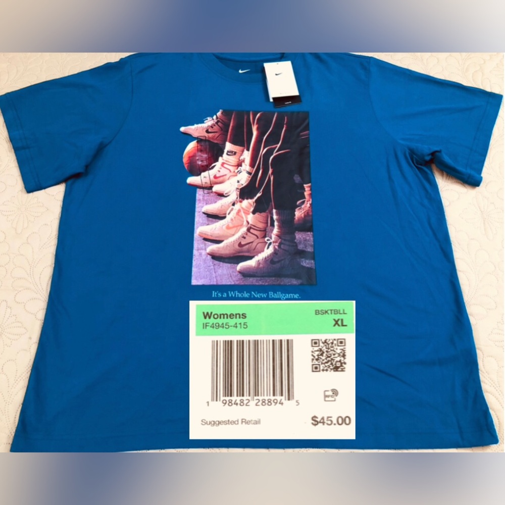 NEW..WOMEN XL NIKE DRIFIT GRAPHIC BASKETBALL TEE..LOOSE FIT (RAPID TEAL)